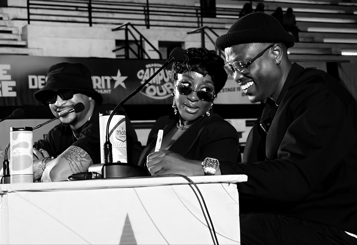 VectorThaViper's tweet photo. Olanrewaju… https://t.co/UgyPEPlCi9
