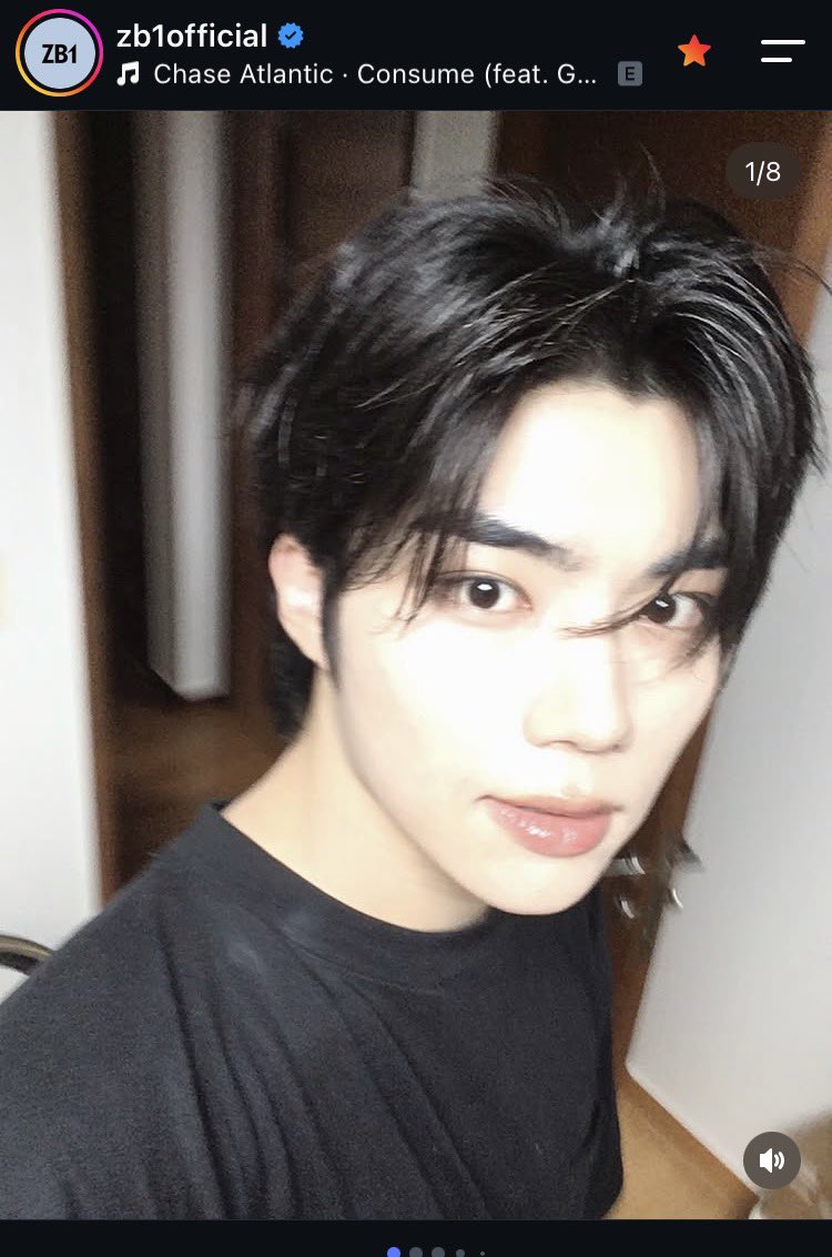 gunxhism's tweet photo. gunwook posted these pics AND used a chase atlantic song with the caption “Fortis Fortuna Adiuvat💟” that translates to “fortune favors the brave” 

his thirst trapper era truly has began with that iphone se 😭 https://t.co/XlNFHG9q0h