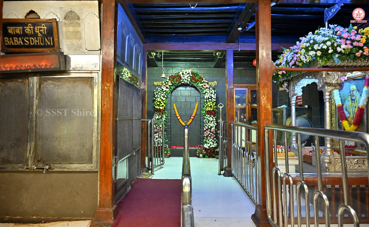 SSSTShirdi's tweet photo. *!! ॐ साई राम !!*
*श्री साईबाबा संस्थान विश्वस्त व्यवस्था,शिर्डी*
*!! ॐ Sai Ram !!*
*Shri Saibaba Sansthan Trust, Shirdi*
≈≈≈≈≈≈≈≈≈≈≈≈≈≈≈≈≈ 
*आरती :- धुपारती*
*शनिवार २५ जुलै २०२६*  
*Aarti :-Dhooparti*
*Saturday 25 July 2026* https://t.co/VzSp86Tyb7