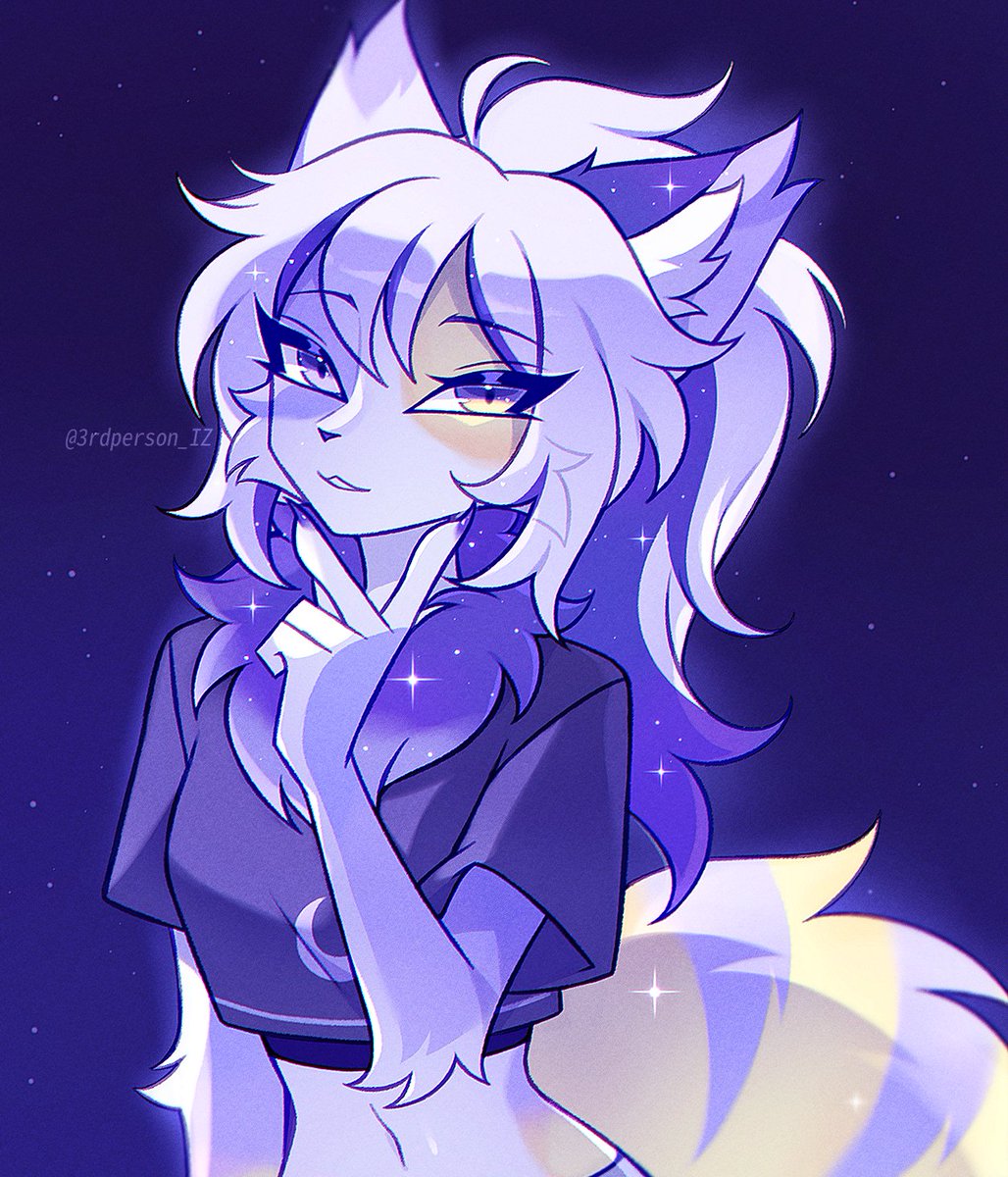 3rdPerson_IZ's tweet photo. looking at astra cat 💜✨ https://t.co/JFXguNLObX