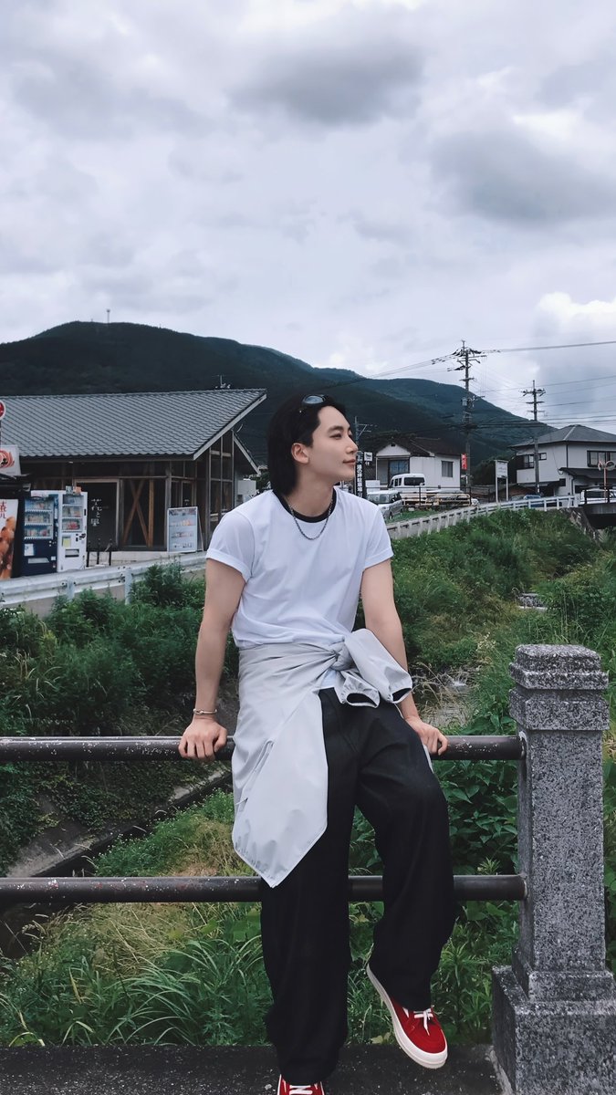 Loving_YoonJH's tweet photo. 260725
💚
#JEONGHAN #정한 #SEVENTEEN #세븐틴 https://t.co/MI95yJiCMF
