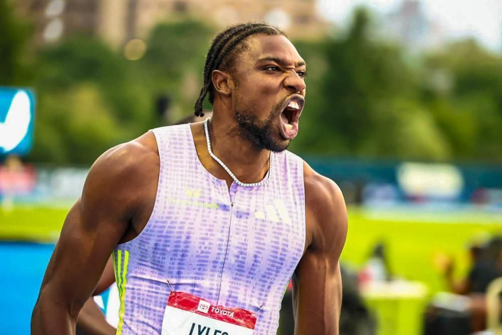 runnerspace's tweet photo. Noah Lyles Runs World-Leading Time To Win 100m At #USATFOutdoors

📰 https://t.co/Q2HjzAFF13 https://t.co/Vcw95hHeee