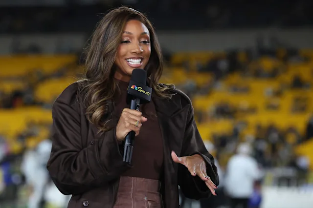 JayTisdale5's tweet photo. I remember how dirty that company was doing Maria Taylor. She did not stay with that disrespectful network ESPN. She went to NBC and doing BETTER. It was ESPN LOST. NBC Gain. Great move by Maria Taylor https://t.co/hFEtZTvKsk