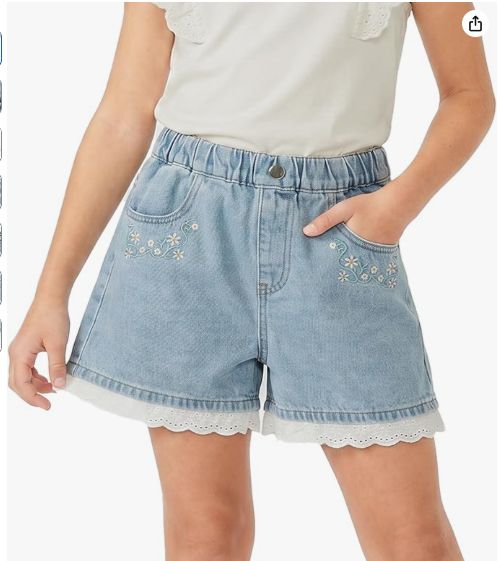 SilsbyAlla627's tweet photo. Love these shorts for everyday outfits! The denim feels nice, the waistband is comfortable, and they wash well. The only downside is sizing runs a little different, so check measurements first. $11.49 with code 2JLJOW86.
#KidsStyle #GirlsFashion #SummerLook https://t.co/G8Utlz2NbZ