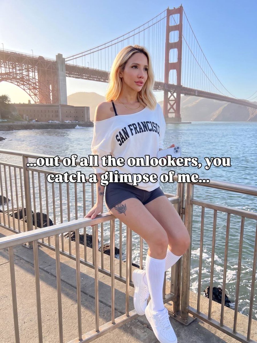 RosyTSdream's tweet photo. Have you ever been to the Golden Gate Bridge?🌁🏳️‍⚧️ #transgirl #transwoman https://t.co/BU8dXIWAla