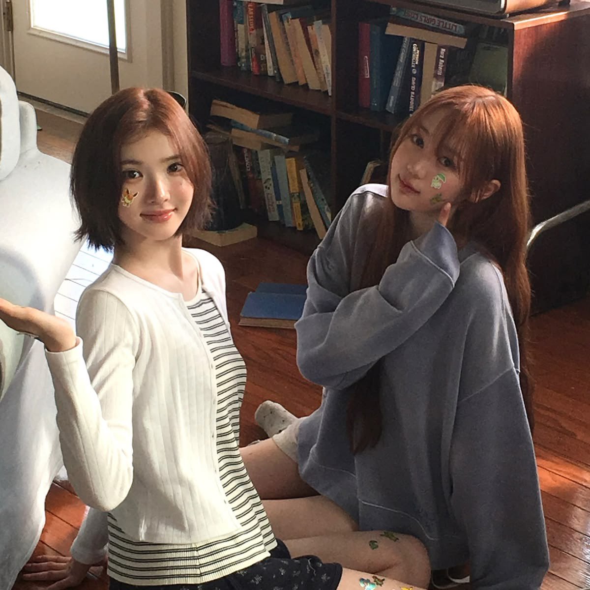 fourbean_'s tweet photo. 닺녱이 찐인이유
1. 4살차이는 궁합도 안봄(결혼해라)
2. 닺떤여자 어떤 연하랑만 있으면 그냥 너무 언니같음
3.무언가가 자꾸 느껴짐
5. 그냥 얘네는 진짜임 https://t.co/EisLGjnpKm