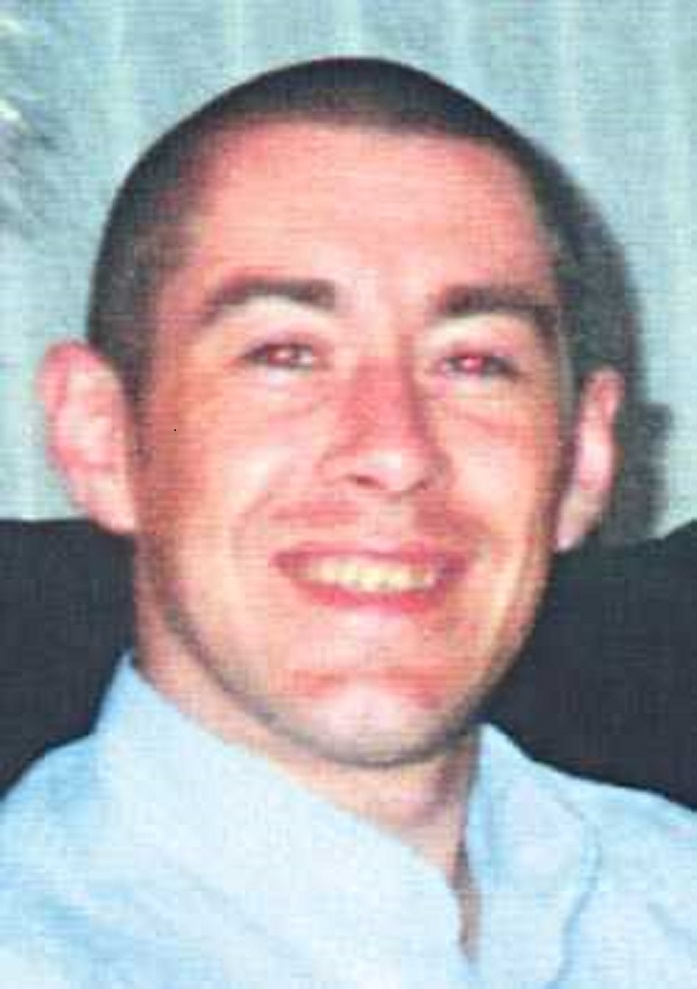 missingpeople's tweet photo. This week is David McCallum's birthday.

David, aged 31 at the time, was last seen in #Clydebank, #Strathclyde, on 28 March 2003. 

Our thoughts are with his loved ones.

Seen David? Please come forward with your sightings. Any piece of information, no matter now small, could be the key to reuniting David with his loved ones. 

#findDavidMcCallum
https://t.co/kzc4XDbLVf