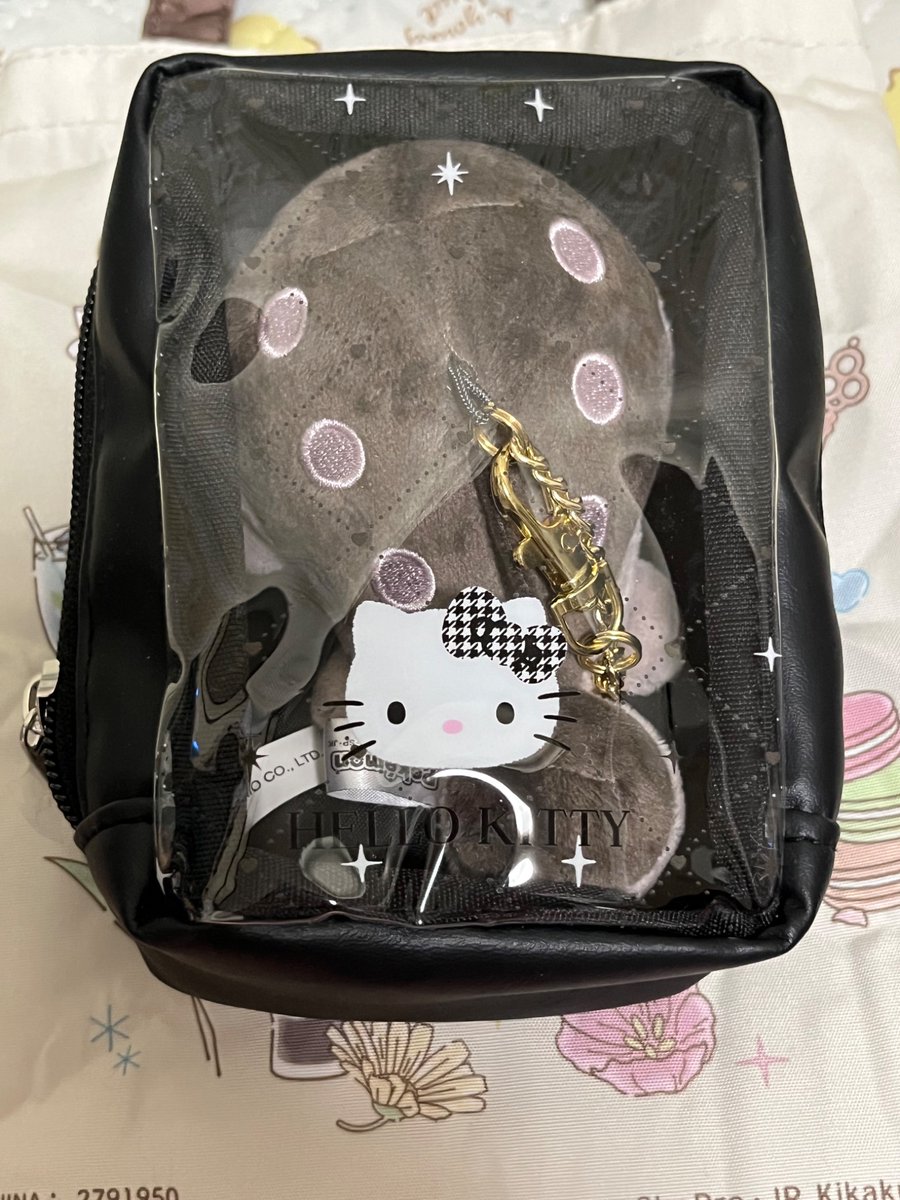 nagatsuki23's tweet photo. #ポケスリ3周年をみんなで 

うちの可愛いドオーを先日発売されたスリコのキティのポーチ入れるとこんな感じ。背中かお腹の2択で可愛いお顔は見えません
良さげなポーチを日々探している😭

#ポケモンスリープ https://t.co/SwnzDAcKbm
