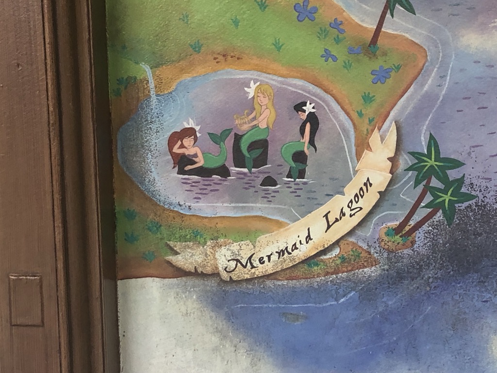 MarkWerling5's tweet photo. Wagner's mermaids are grouped in three - Wellgunde, Woglinde, and Flosshilde. They sing and rhyme with ancient sounds.
This is similar to Peter Pan, as depicted at Walt Disney World. #Wagner #Opera #Oper #Mermaid #PeterPan https://t.co/BSyDVUCTRu