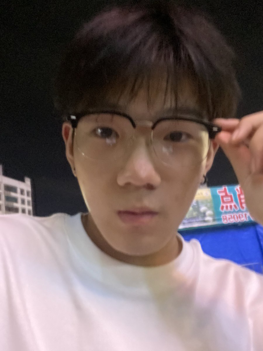 Petergwhe's tweet photo. #喜熊 #top #gay #腹肌 #双鱼 #熊猴 #猴 https://t.co/e0GPxDpXOw