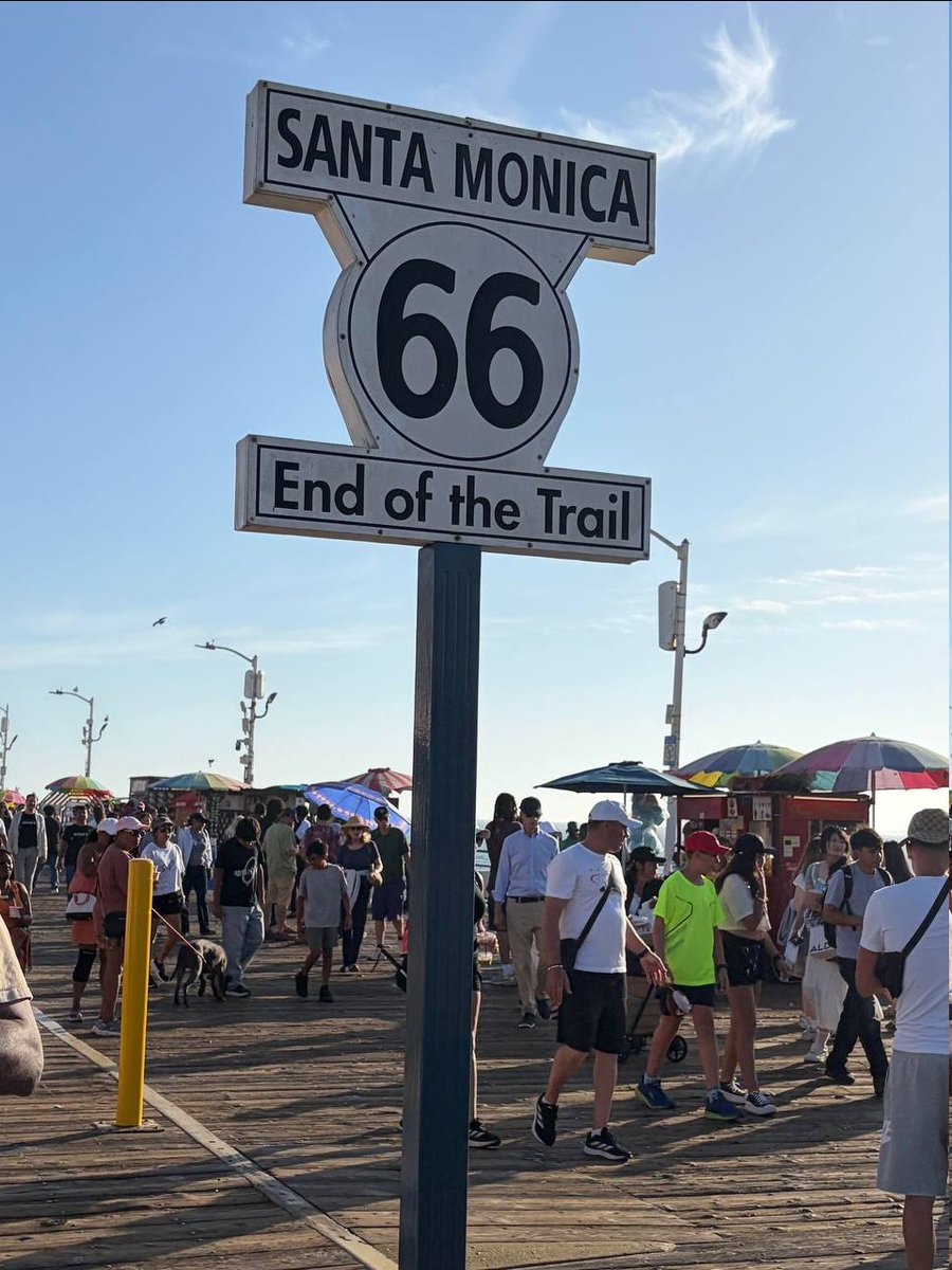 Krisyne_27's tweet photo. Santa Monica https://t.co/sX0iwohCIp