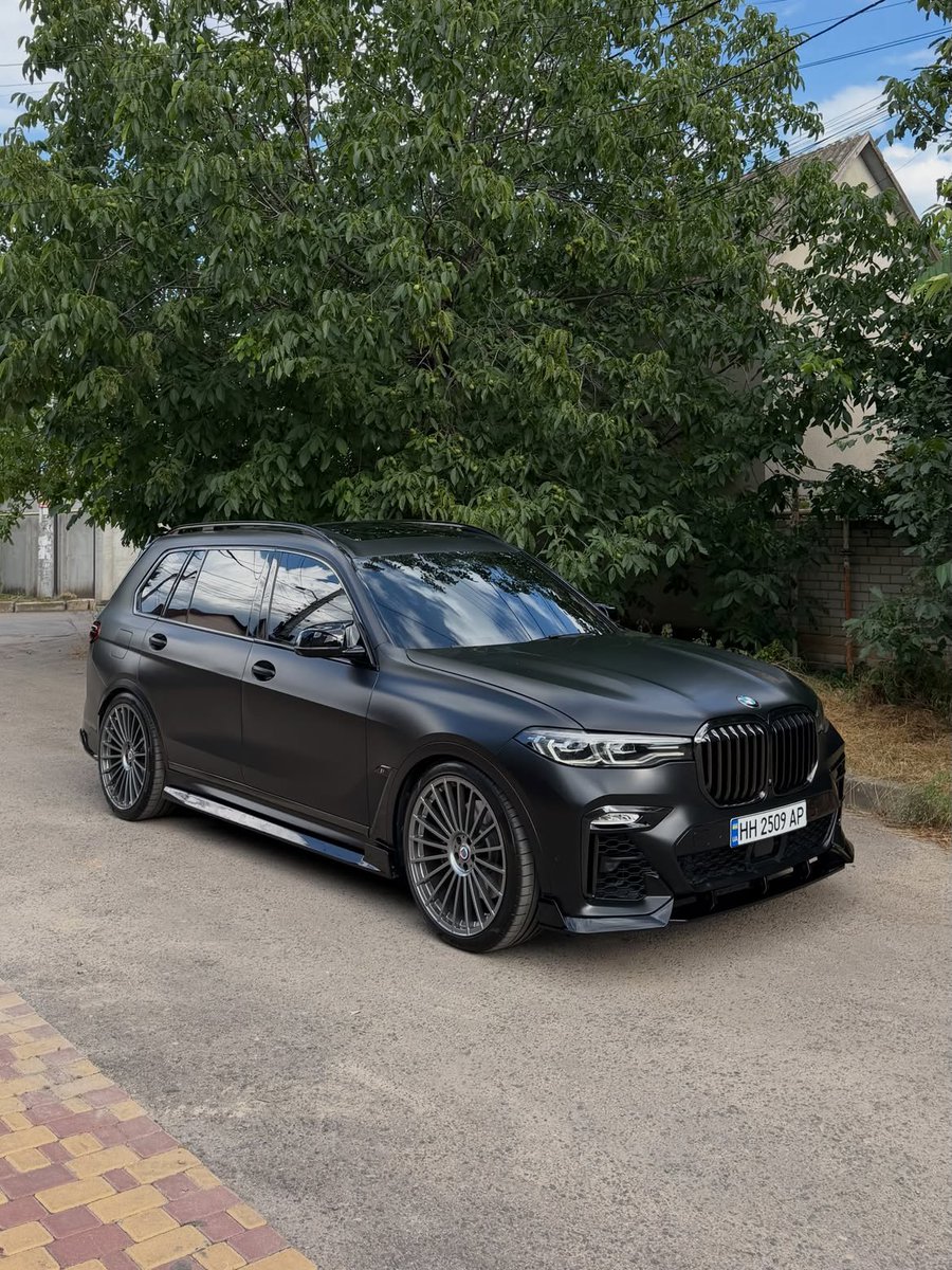 ZyroCar's tweet photo. Alpina XB7 (BMW X7) https://t.co/2psTIGZhbM