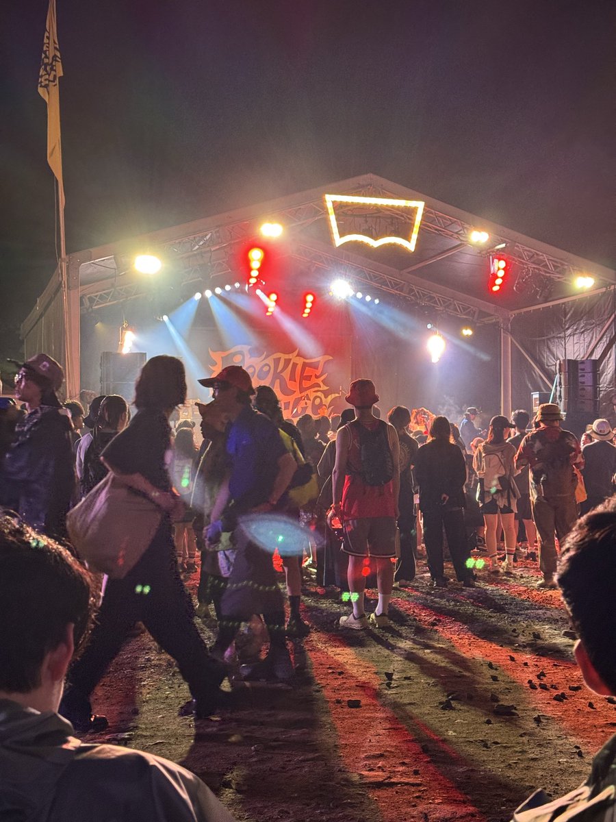 yfX37eal5X1yZDl's tweet photo. Rookie a gogoを観たら帰ろう
ありがとうFuji Rock
#Mayu
#Rookieagogo
#FujiRock https://t.co/lgLYYHvVWm