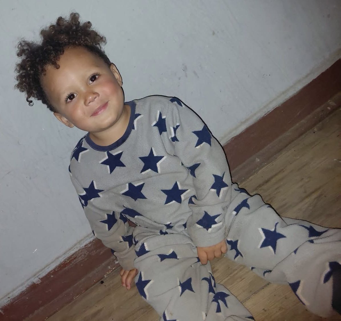 Abramjee's tweet photo. MISSING CHILD:

The South African Police Service (SAPS) in Moffatview, Gauteng, is investigating a case of a missing two-year-old toddler and is appealing to the public for assistance.

Milano Jayson Tlali, was last seen on 30 June 2026 while playing with other kids outside the block of flats at Moffatview where he resides with his parents. 

Anyone with information that can assist in locating Milano Jayson Tlali is urged to contact Detective Captain Hendricks of Moffatview SAPS Detective Services on 071 675 6180 or alternatively on Crime Stop by dialing 08600 10111. Members of the public can also share information on the MySAPSApp.