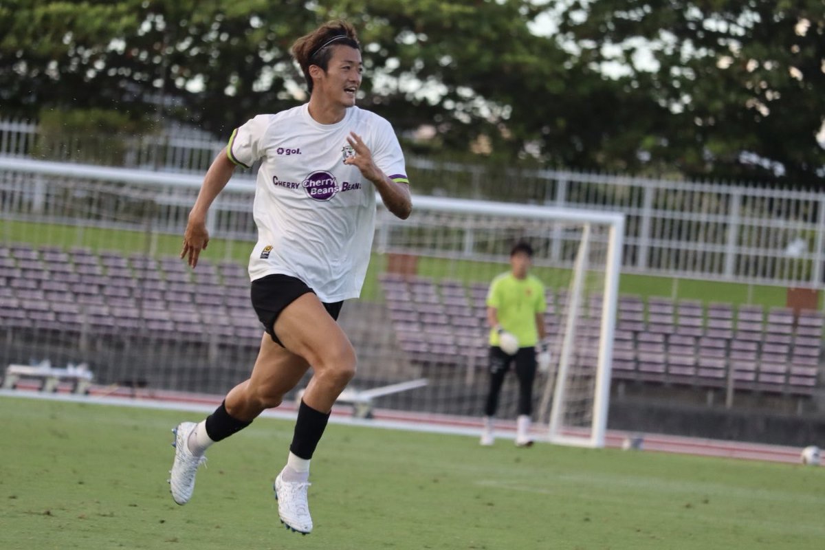 fujiedamyfc_pr's tweet photo. ギャラリーを更新 📸💫

➡️ https://t.co/V3xxeC1ubB

#藤枝MYFC
#沖縄キャンプ2026 https://t.co/GAdkFdFzn2
