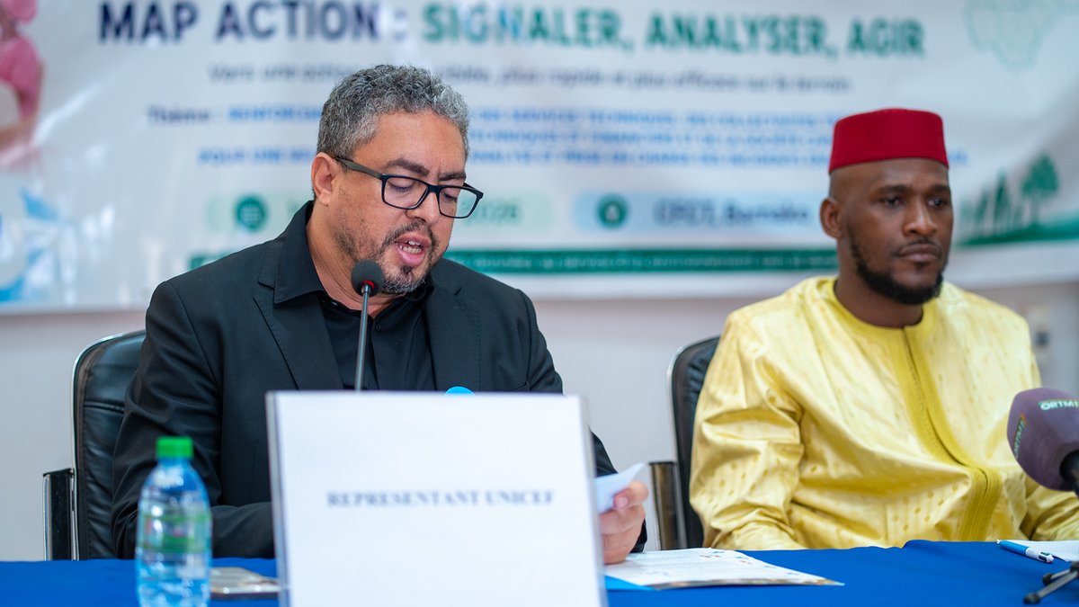 unicefmali's tweet photo. Lancement de Map Action au Mali !
Map Action est une plateforme numérique conçue pour faciliter le signalement citoyen, la géolocalisation et le suivi des incidents environnementaux, contribuant ainsi à améliorer la coordination et les interventions.
Réunis à Kati pendant trois jours, des représentants des services techniques gouvernementaux, des partenaires et de la société civile ont marqué le lancement de la phase pilote nationale structurée de MapAction. L'atelier a rassemblé 51 participants représentant plus de 30 organisations issues des 19 régions du Mali et du district de Bamako. @UNICEFinnovate