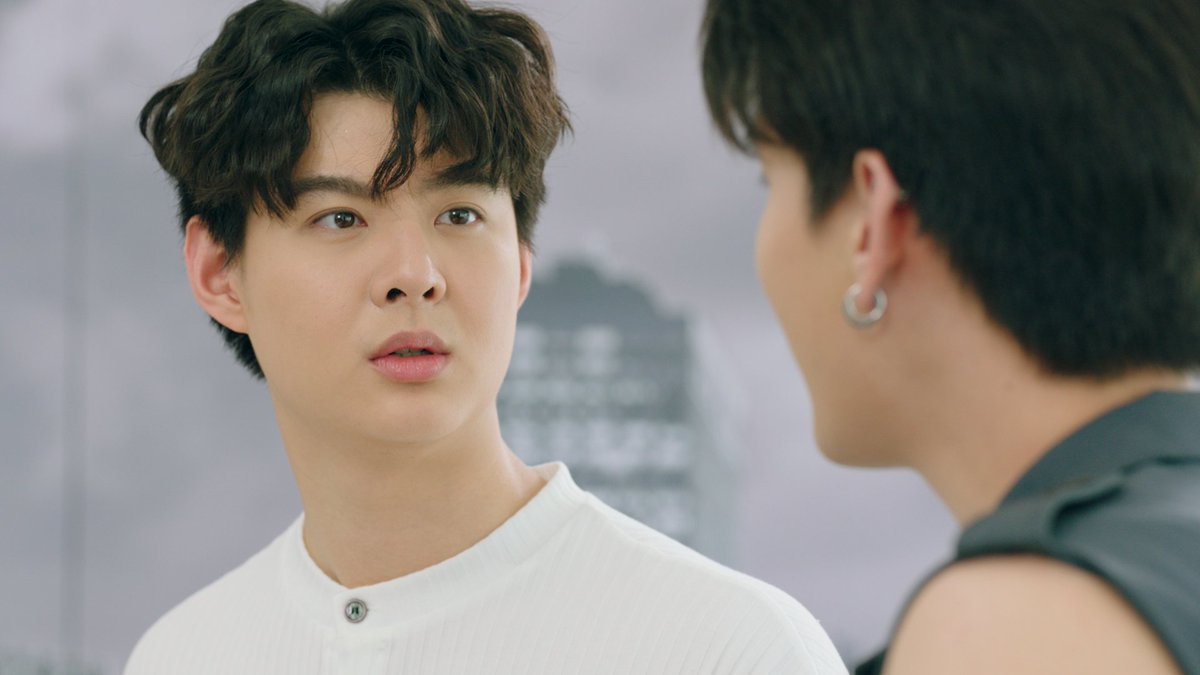 masterone_'s tweet photo. หยวนกาย หรือ กายหยวน 😚✨️

THE RUNNING CLOSER
#เงินงานความรักEP8 https://t.co/xY4Nzcz1Zb