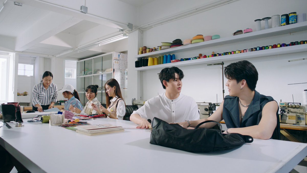 masterone_'s tweet photo. หยวนกาย หรือ กายหยวน 😚✨️

THE RUNNING CLOSER
#เงินงานความรักEP8 https://t.co/xY4Nzcz1Zb