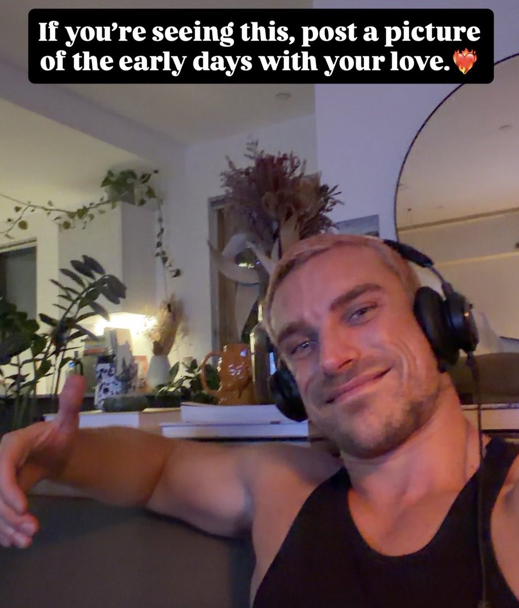 j_the_bottom's tweet photo. Always eager to ruin the vibe with these Instagram stories I see floating around 🥰 https://t.co/RB78eCYx4A