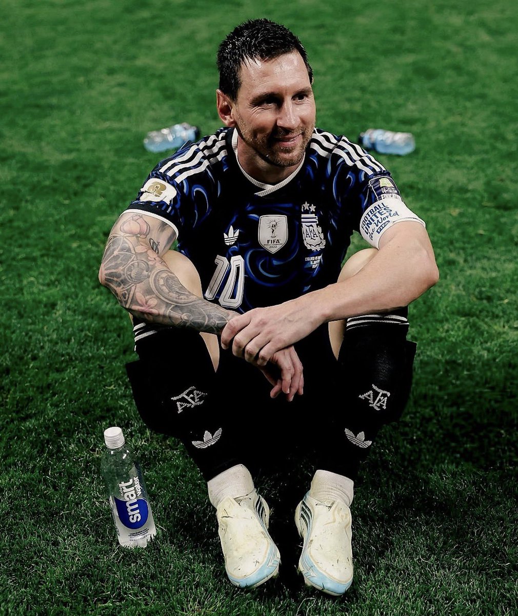 AlbicelesteTalk's tweet photo. 🚨 Leo Messi has been named the Best Player of the World Cup 2026 by following media outlets:

- The Athletic
- IFFHS
- Sky Sports
- The Guardian
- beIN Sports
- FOX Sports
- ESPN
- Sports Illustrated
- Goal com
- Yahoo Sports
- Bleacher Report
- CBS Sports
- The Daily Star
- Tribuna com

🇪🇸 Rodri has only been named by one outlet which is the official one, FIFA.