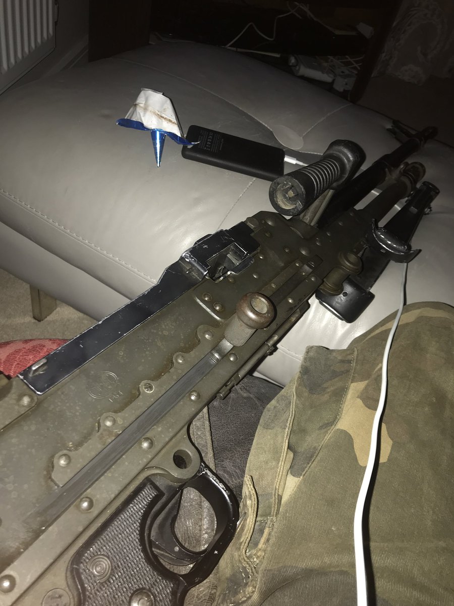 PiraatBlud67's tweet photo. My biggest gun is from… BHARAT https://t.co/vWvYiuIls9