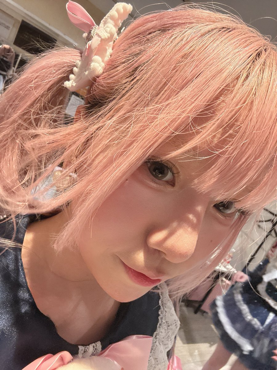 yorumeru_noeri's tweet photo. 今日大塚、新宿二本ありがとうございました( *˙ω˙*)و 

今日はおでこの汗がなぜかいつもよりすごくて前髪ぺたんこになっちゃった(´×ω×`)💦

また明日会おうね❕ https://t.co/d5BBU8n3pO
