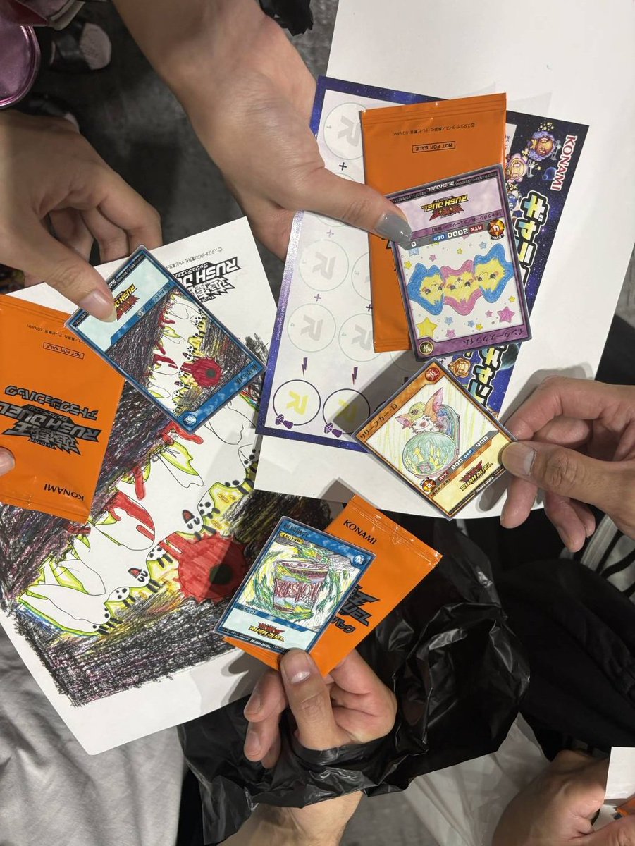 xux1866's tweet photo. 今年もたまにし夫婦とジャンプビクトリーカーニバル🙌✨

ぬり絵カードにできるやつワンピでもやってほしすぎる。

バボカに来てたはちゃめちゃに明るい羽富さん、遠目で見るとちょっと推しに似ていました😳
誰とは言わないのでお察しください https://t.co/V7MSEytC1I