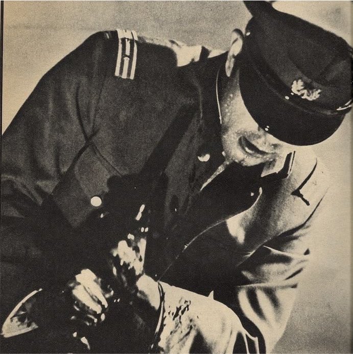 sonnengermane's tweet photo. "Human beings aren't strong enough to live and die only for themselves. That's because we have ideals. We can only act for the sake of something. We soon tire of living only for ourselves. It necessarily follows that we also need to die for something."

— Mishima, 1966 interview https://t.co/UivE4QoguQ