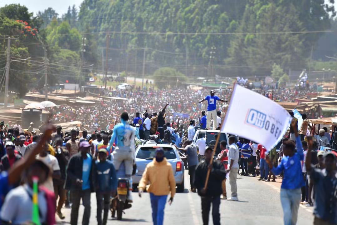 georgediano's tweet photo. Raila Odinga has officially handed the mantle to Edwin Sifuna. We are witnessing things we've never seen in Trans Nzoia. Chesaa!! https://t.co/pdHFgB8fnS
