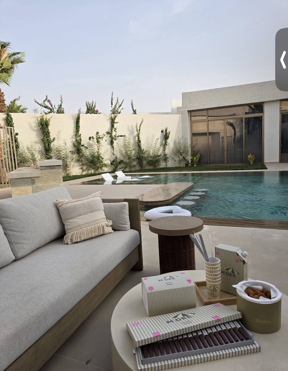 Golden_Places's tweet photo. Solena Resort 
شاليه جديد، المكان ولا غلطة 😍🌊
📍| الرياض https://t.co/piEXyjyJXC
