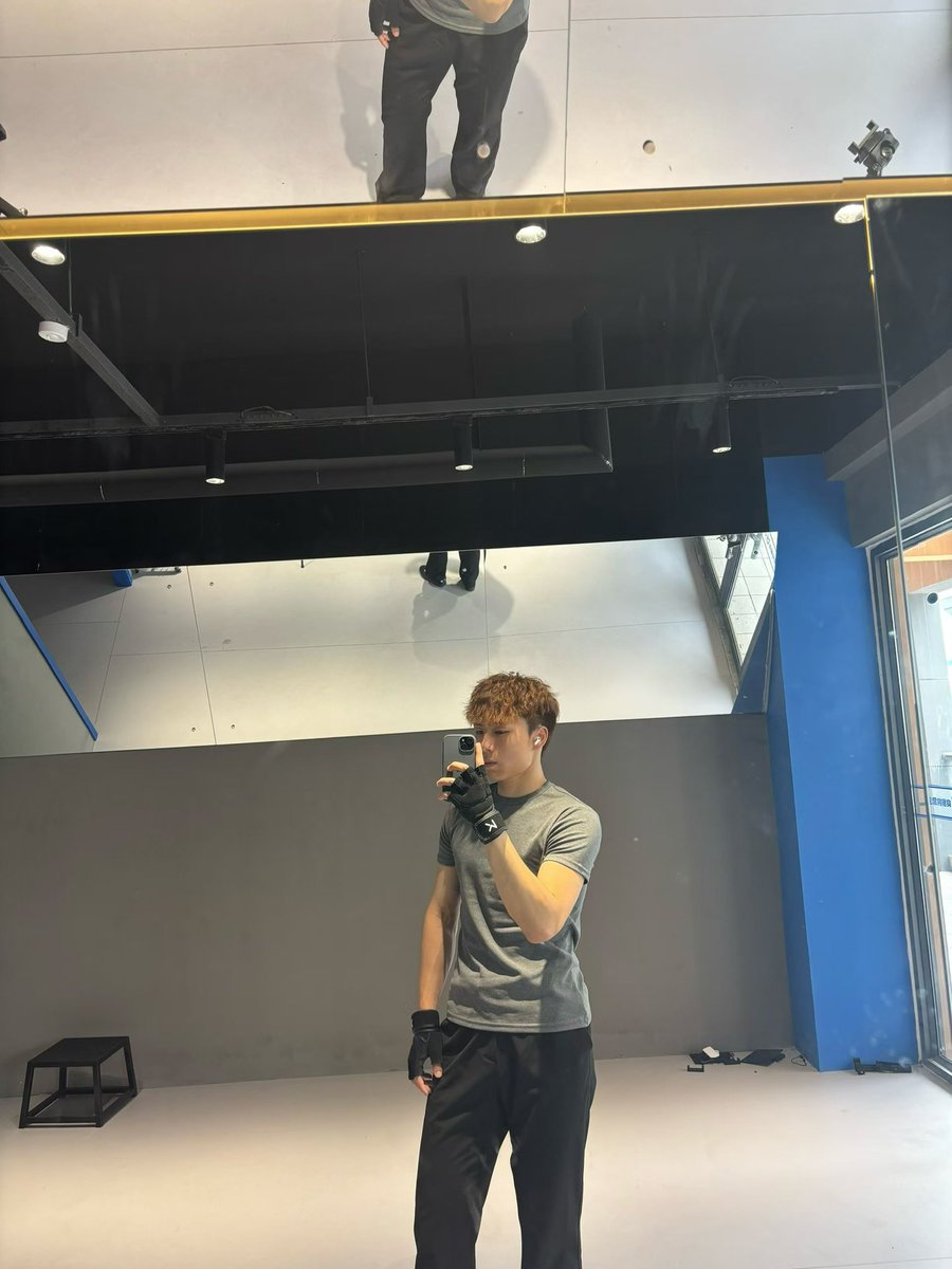 tysss322's tweet photo. 🏀篮球健身体育生 采访视频 完整版私 https://t.co/ry2kdzRDvb