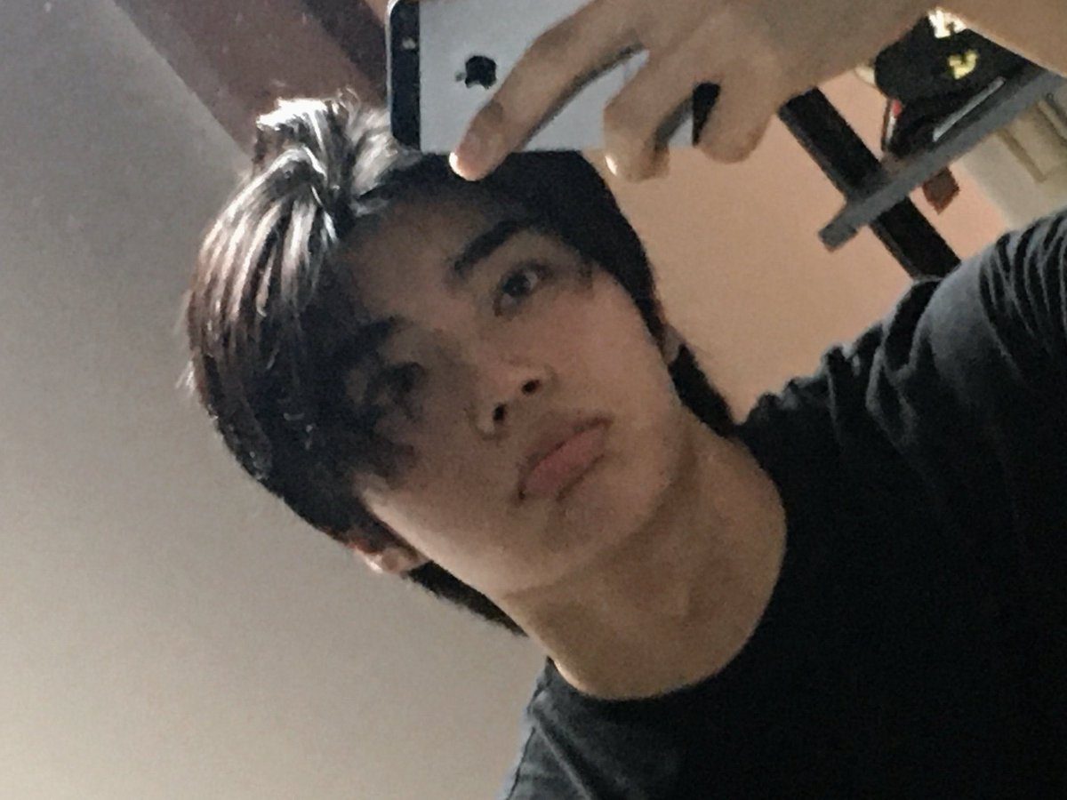 gunxhism's tweet photo. #.05 #.asian #.chaseatlantic https://t.co/o54Xz41hpX