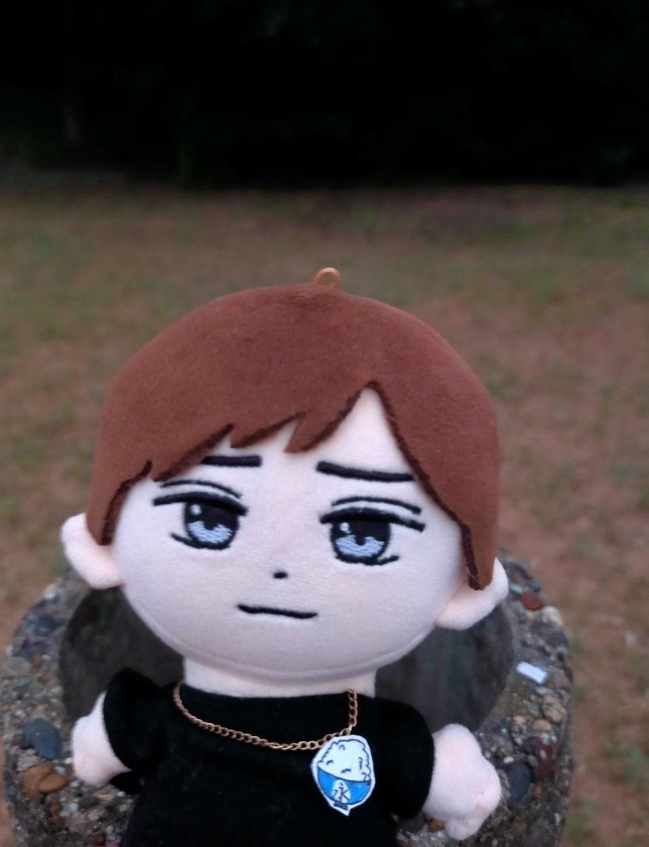 nancy777san's tweet photo. 今日は、れんぬいに🍚ワッペン（自作）つけてブランコしに行ったんだけど、夕暮れ時も相まってすごく切ない感じになった

さすがれんぬい！切なさも表現できちゃう！

#永瀬廉 https://t.co/wn1g9a7Bh3