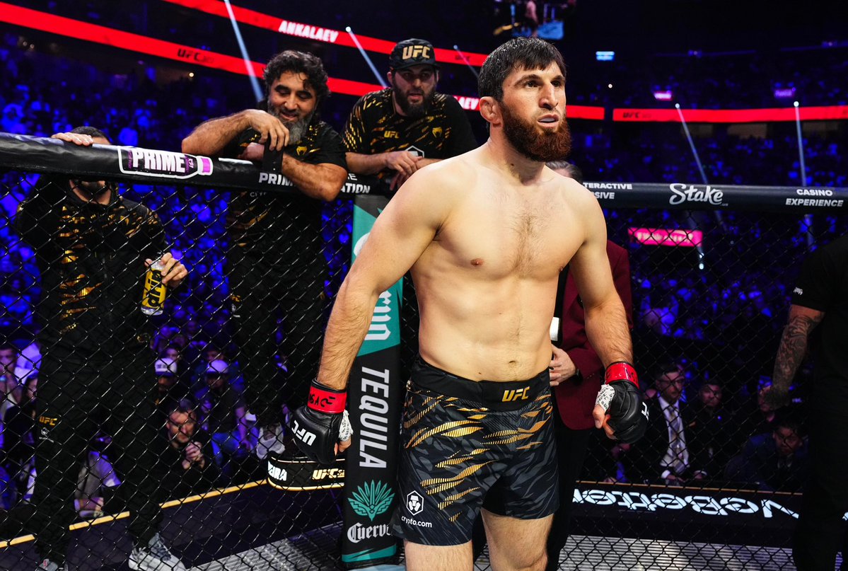 cheeseinvests's tweet photo. EARLY UFC PLAY 🥊

AXEL SOLA + ANKALAEV (-124) 3U

❤️ = TAILING https://t.co/SqN1ir7C5C