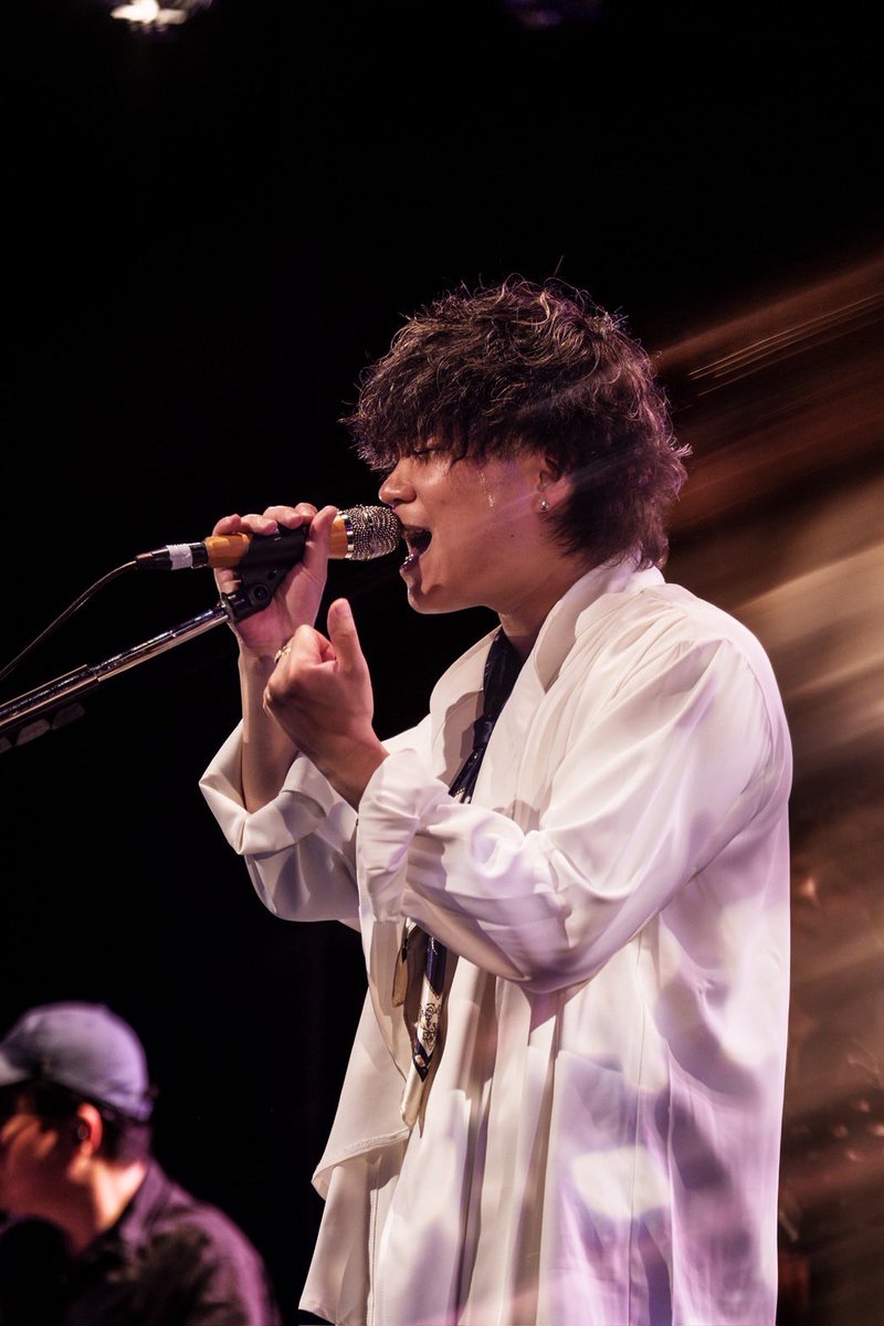 yoduojet's tweet photo. 取り急ぎ…
本日はオオモリヨウヘイ ワンマンライブ「Afterglow」にご来場いただきありがとうございました！！
もうね、感無量です…😭✨
幸せな時間でした！
楽しすぎた！

最高のバンドと最高のお客様…
そして最高のハコYokohama mint hallに感謝です！
#Afterglow725 #左のハッシュタグでみんな感想きかせて