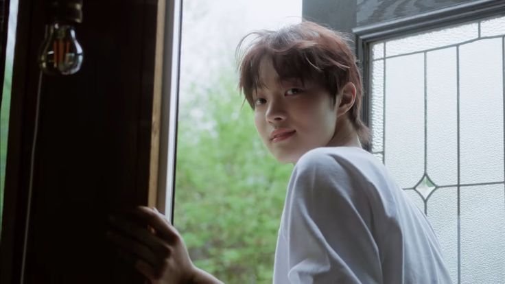 겸연 tweet media