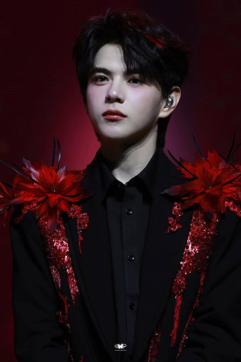 loventjs's tweet photo. Wow

#IntertwinedByFateToAyLio
#AylioxIntertwinedbyfate
#aylio https://t.co/2GW9X48hC4
