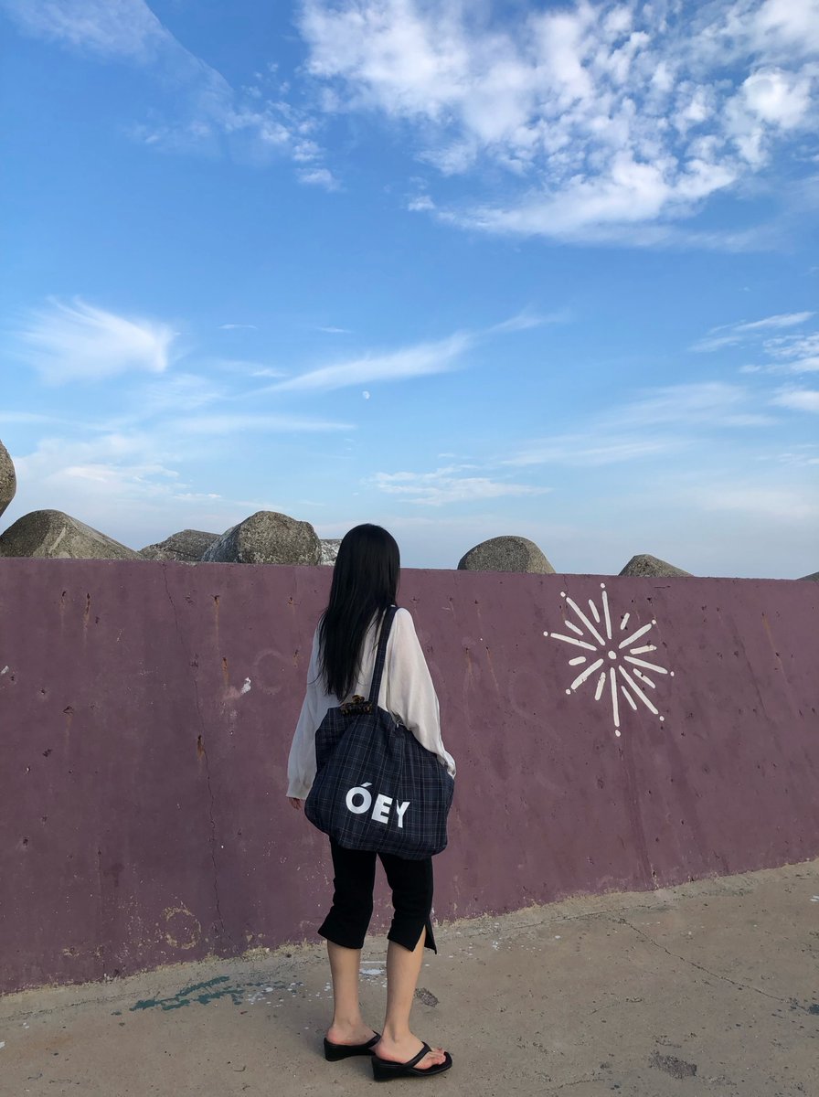 forourloving_'s tweet photo. 오늘도 신었고요 굽도 꽤 있어서 종아리 매끈해짐 https://t.co/H9rm2LGVCB