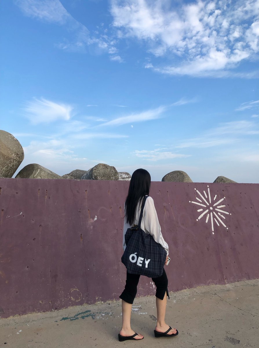 forourloving_'s tweet photo. 오늘도 신었고요 굽도 꽤 있어서 종아리 매끈해짐 https://t.co/H9rm2LGVCB