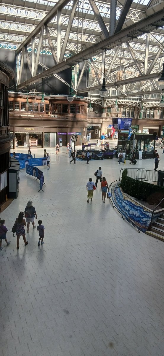 LinlathenAndrew's tweet photo. @NetworkRailGLC @Glasgow_2026 Happy Saturday to all https://t.co/YnnLd6DukN