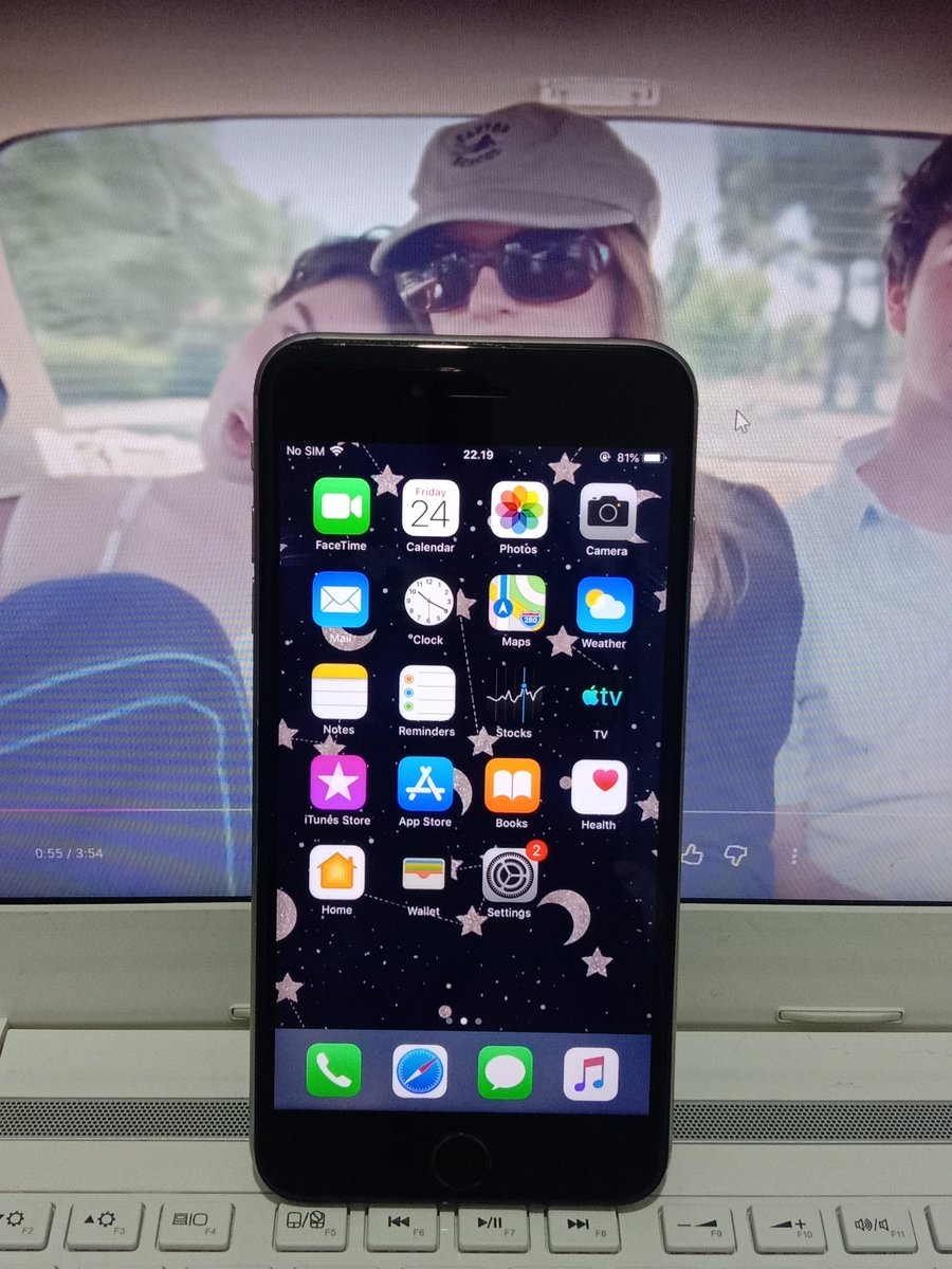 thlaevv's tweet photo. WTS IPHONE 6 PLUS 64GB 

649k on shopee
https://t.co/4rs8xkh7YM

wtb ip 6 6+ for digicam 
#zonauang https://t.co/8oI3k4HckZ