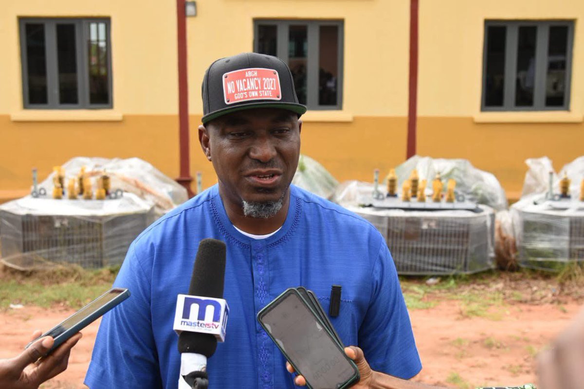 myabiadaily's tweet photo. JUST IN: The Abia State Government has commenced the first phase of distributing 50 electricity transformers to communities across the 17 Local Government Areas as part of efforts to improve power supply and strengthen electricity infrastructure.

The exercise is in line with Governor Otti's directive to reconnect communities affected by faulty or unavailable transformers and expand access to electricity, especially in rural areas.

50 communities are benefiting in the first phase, while another 50 communities will receive transformers in the second phase scheduled for the third quarter of the year.

Beneficiary communities were selected based on need.

Dear  benefiting Abians, please take ownership of these facilities because vandalism could plunge you back into darkness.

#InvestInAbia