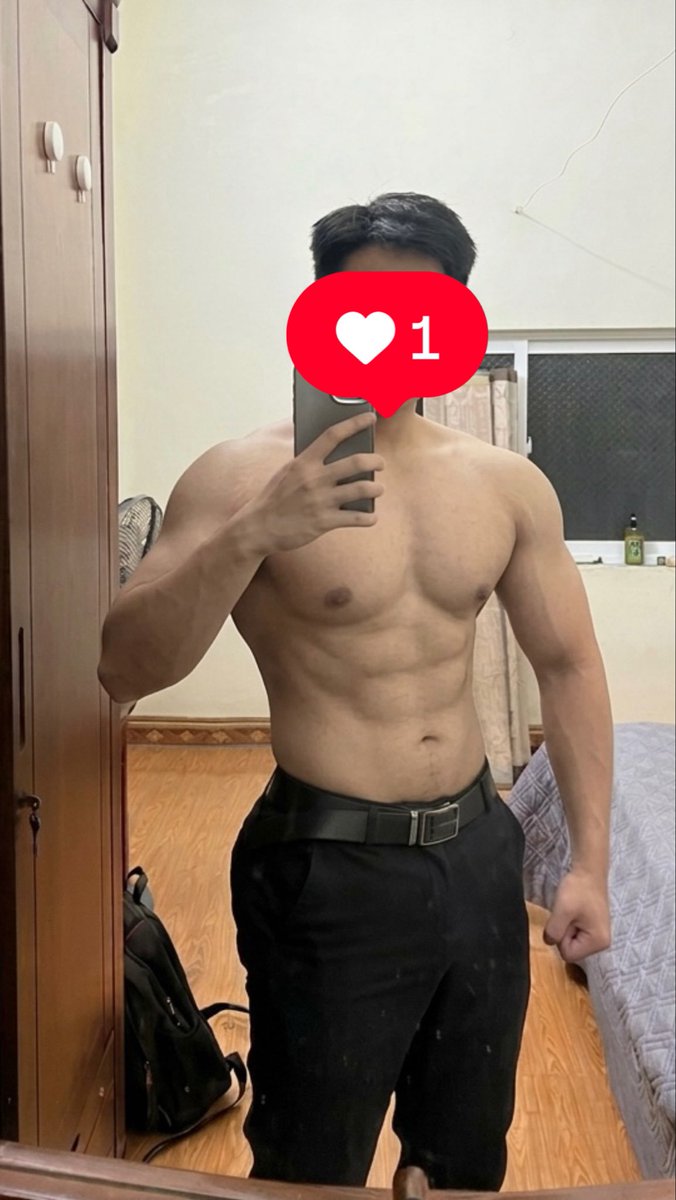 Boiz232266's tweet photo. Day4: Quần chật rồi https://t.co/4hRcvklz7z