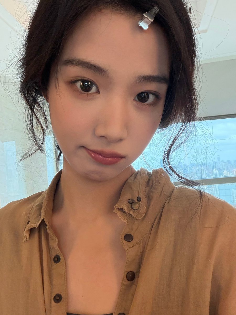 옌옌.. ꢤꢆ ྀིྀིྀིྀིྀི 𓂃 𓈒𖧷 tweet media