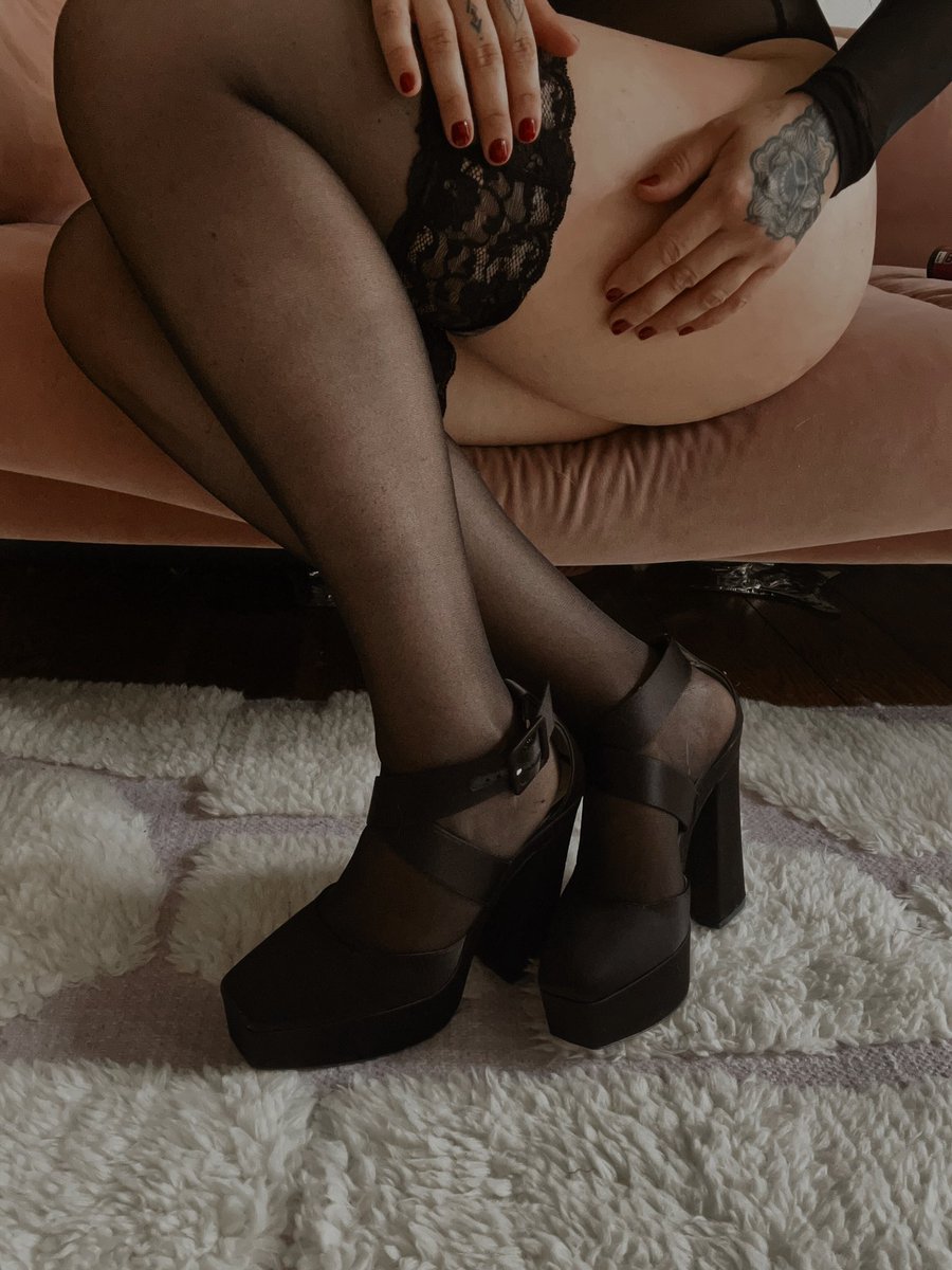 msgoddessxena's tweet photo. Platformed heels, nylon stockings, tattoos or red nails- which one triggered you more into submission? https://t.co/Mo0aofYIVk