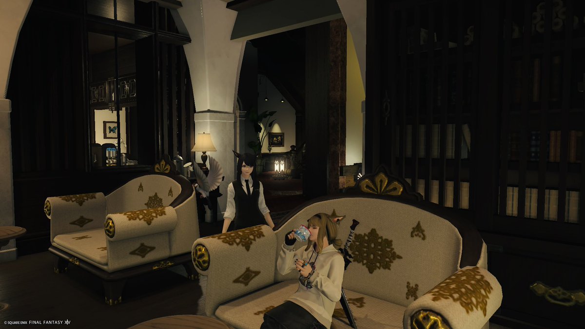 Hibari30428765's tweet photo. リニューアルした喫茶黒鷺館さんにお邪魔してきました！センス抜群✨落ち着く空間作りがほんとお上手✨感化されFCハウス2階を少しスッキリリフォームしておきましたw(ゴチャツキ解消？！) https://t.co/PHleV7RwaU