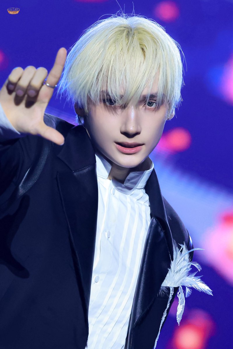 Eggtart0814's tweet photo. 260725

✨

#휴닝카이  #HUENINGKAI  #ヒュニンカイ
#투모로우바이투게더  #TXT 
#TOMORROW_X_TOGETHER https://t.co/Z0TWDnUZw8