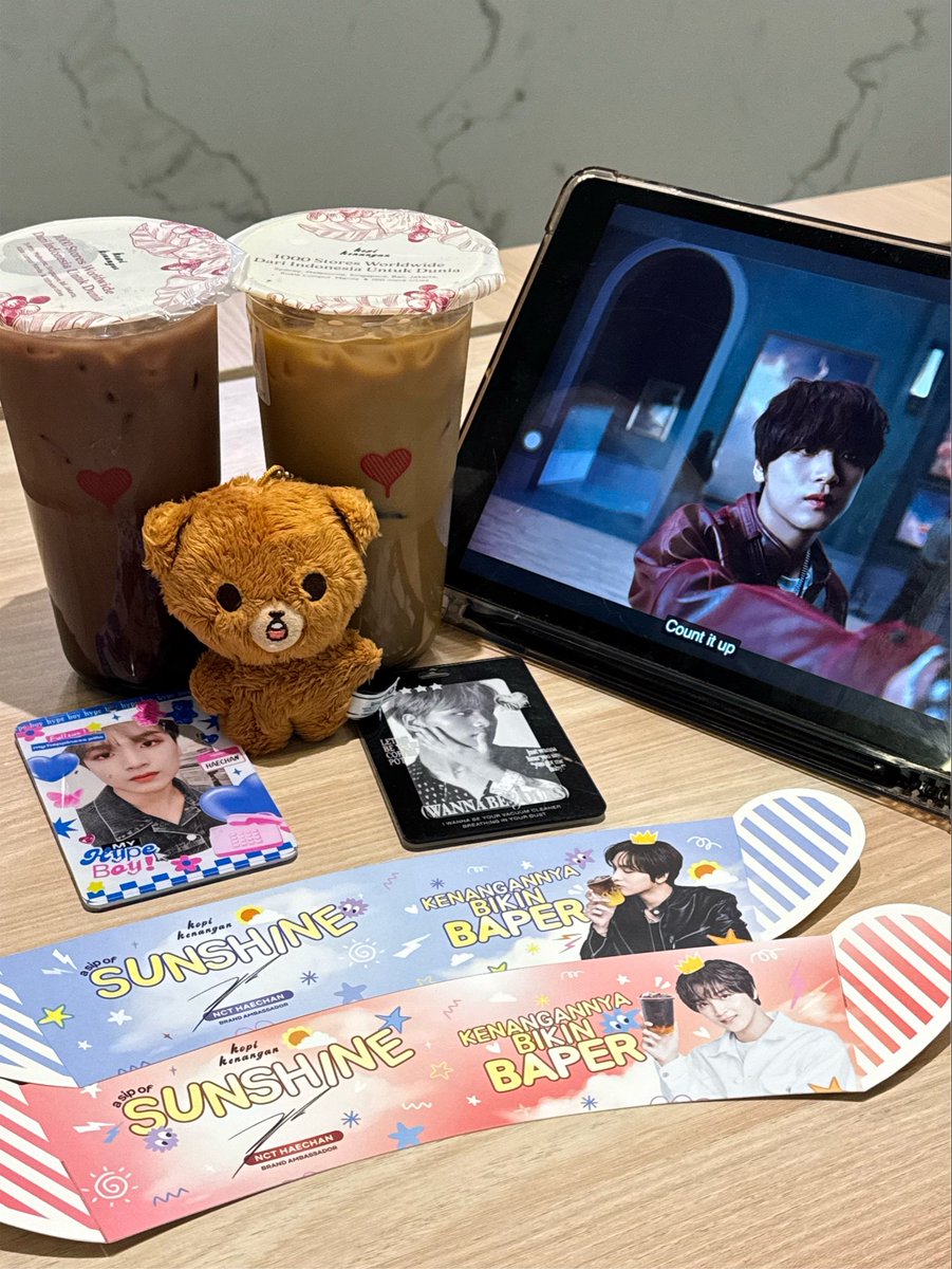 jenrevx's tweet photo. mencoba pisyaang demi sayangkuu☺️🐻🤍

#KopiKenanganxNCTHAECHAN 
#해찬 #HAECHAN https://t.co/nvoTaWuXnL
