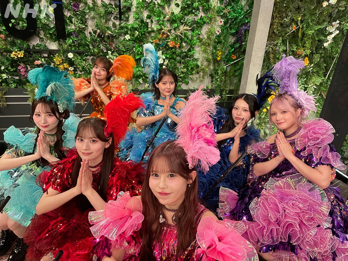 nhk_venue101's tweet photo. 📺#Venue101 NOW ON AIR✨

🍬#CANDYTUNE / #スペシャル感謝祭 🍬

放送は同時配信中👇
スマホでも見られます📱
https://t.co/otY9txnbbZ

✅メンバーのリアルな思いが込められた「#倍倍FIGHT!」のアンサーソング
✅「らしさ」爆発のコミカルな振り付け https://t.co/ipeKXtslED