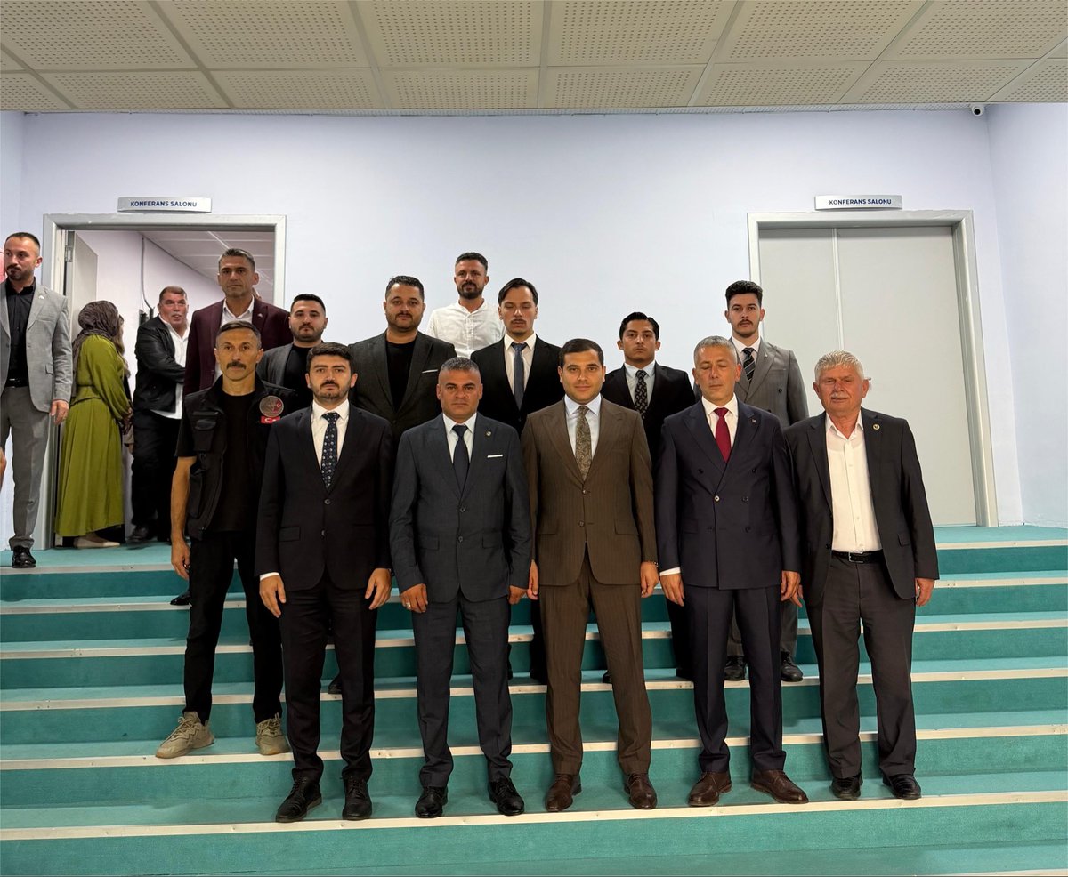 duzceocak's tweet photo. 📍 Çilimli

Milliyetçi Hareket Partisi Çilimli İlçe Başkanlığımızın 15. Olağan Kongresi’ne, İl Başkanımız Sayın Oğuzhan Coşkun öncülüğünde katılım sağladık.

Büyük bir coşku, birlik ve beraberlik içerisinde gerçekleştirilen Kongremiz teşkilatımıza hayırlı uğurlu olsun. 🇹🇷 https://t.co/ji9X2HDiPm